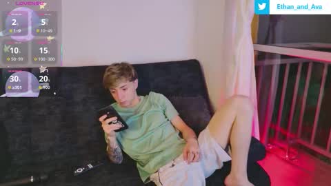 ethan and ava online show from October 24, 3:03 am