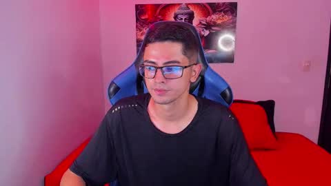 Snapshot of ethan_sai01 chatting on November 12, 6:58 am ETHAN SAI online show from November 12, 6:58 am