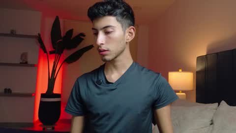 Joan online show from February 8, 6:06 am