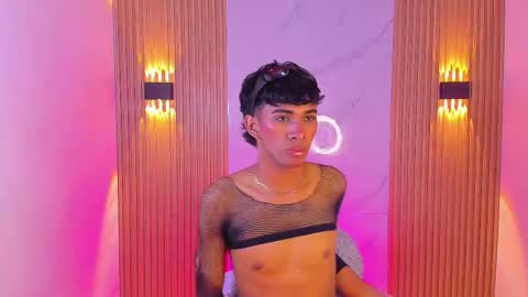 ethan_thouse online show from November 22, 12:26 pm