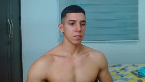 Snapshot of ethan_wright_ chatting on December 1, 9:09 pm ethan_wright_ online show from December 1, 9:09 pm