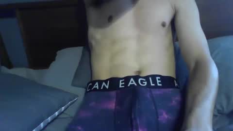 Snapshot of ethanbarrt69 chatting on September 22, 5:26 pm Ethan online show from September 22, 5:26 pm