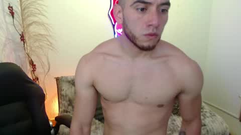 ethanblaze_ online show from November 3, 11:44 am