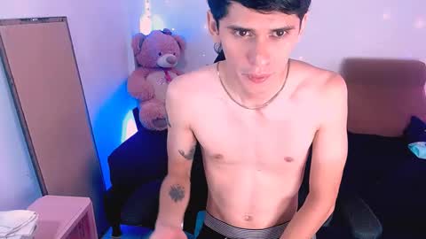 EthanColeeman online show from September 21, 2:51 pm