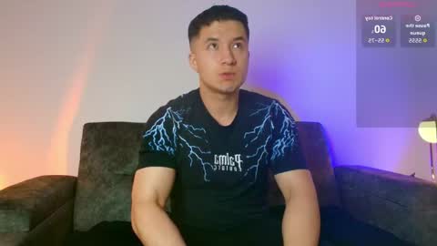ethanconnor_ online show from May 1, 12:10 pm