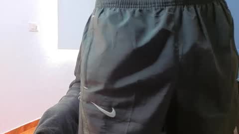 ethangreey1 online show from May 9, 1:49 pm