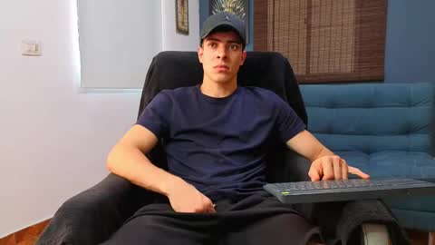 ethangreey1 online show from June 11, 5:22 pm