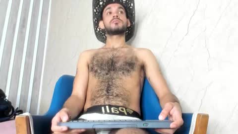 Snapshot of ethangrey_ chatting on November 19, 12:16 pm Ethan Grey online show from November 19, 12:16 pm