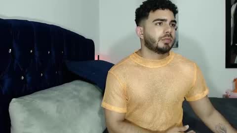 Snapshot of ethanhairy chatting on February 24, 6:58 pm Ethan online show from February 24, 6:58 pm