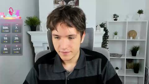 Ethan online show from September 25, 5:44 am