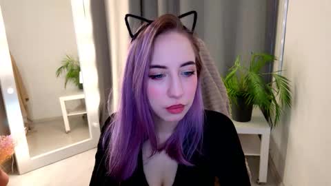 Snapshot of etherealechoes chatting on November 14, 5:39 am Isabelle online show from November 14, 5:39 am