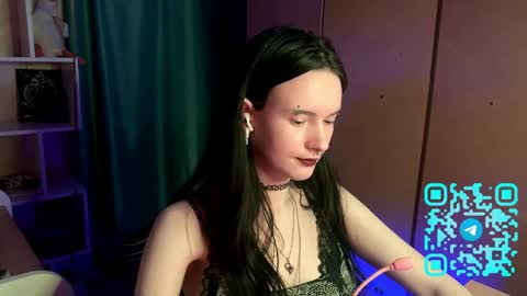 Kate online show from April 3, 10:02 am