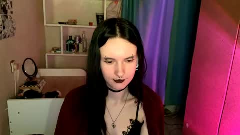 Snapshot of eunabiddlecome chatting on May 9, 5:45 am Kate online show from May 9, 5:45 am