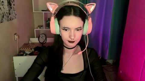Snapshot of eunabiddlecome chatting on May 10, 5:01 am Kate online show from May 10, 5:01 am