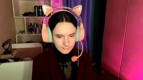 Snapshot of eunabiddlecome chatting on May 31, 5:04 am Kate online show from May 31, 5:04 am