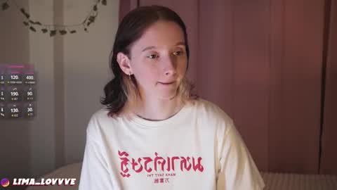 Snapshot of euphoria_girls chatting on November 20, 7:57 pm check about me online show from November 20, 7:57 pm