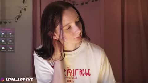 Snapshot of euphoria_girls chatting on November 30, 5:39 pm check about me online show from November 30, 5:39 pm