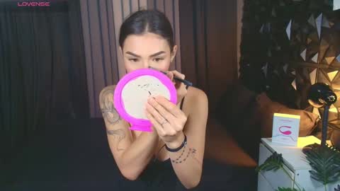 Snapshot of eurasiangabbie89549 chatting on March 3, 12:00 pm inafucker online show from March 3, 12:00 pm