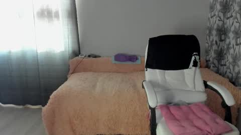 Eva online show from February 25, 8:24 am