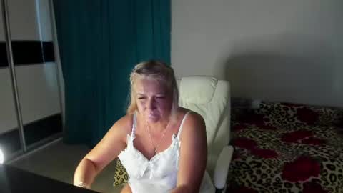 Snapshot of eva_7777 chatting on July 14, 9:09 pm Eva online show from July 14, 9:09 pm