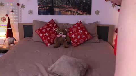 Eva online show from December 18, 10:10 am