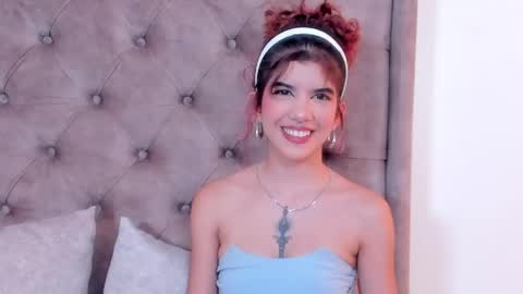Snapshot of eva_caos chatting on June 1, 12:01 am Eva online show from June 1, 12:01 am