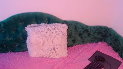 Snapshot of eva_crazy_ chatting on February 5, 2:54 pm Eva online show from February 5, 2:54 pm