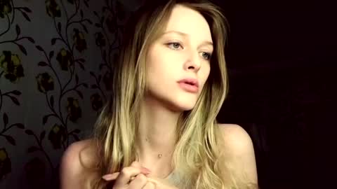 Evvie online show from June 27, 5:56 am