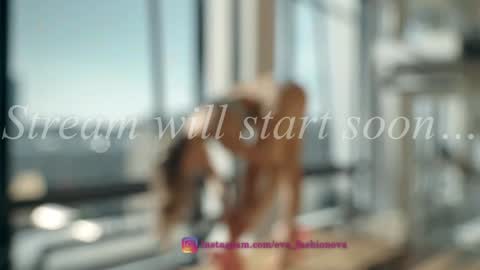 Snapshot of eva_fashionista chatting on February 18, 6:59 pm Eva online show from February 18, 6:59 pm