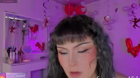 Eva  online show from February 16, 1:40 pm