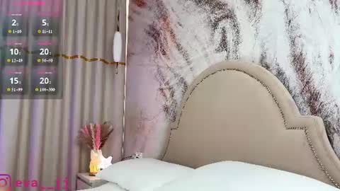 Snapshot of eva_j chatting on June 12, 1:48 am Free toy control in pvt online show from June 12, 1:48 am
