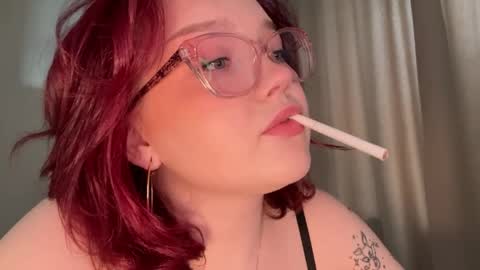 eva_kittenn online show from May 8, 12:54 pm
