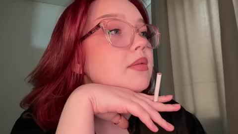 eva_kittenn online show from May 12, 1:41 pm
