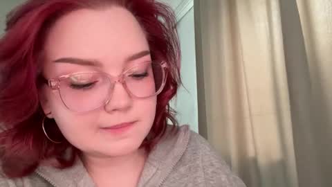 eva_kittenn online show from May 29, 12:14 pm