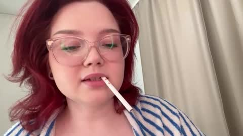 eva_kittenn online show from June 13, 1:31 pm