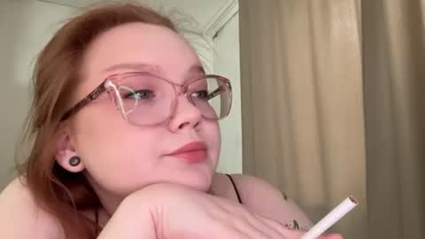 eva_kittenn online show from June 26, 12:31 pm
