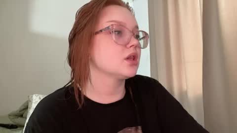 eva_kittenn online show from June 29, 10:15 am