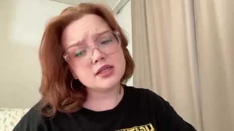 eva_kittenn online show from July 6, 3:03 pm