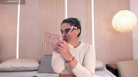 Eva online show from May 8, 11:37 am