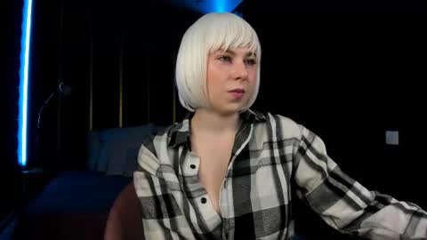 Eva online show from July 7, 2:32 pm