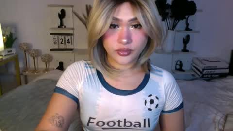 Queen Eva Mazikeen online show from October 24, 10:06 pm