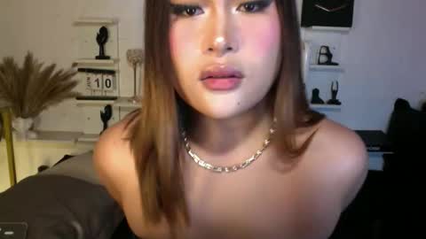 Snapshot of eva_mazikeen69 chatting on June 10, 10:19 pm Queen Eva Mazikeen online show from June 10, 10:19 pm
