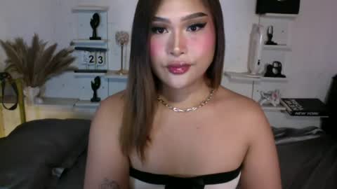 Snapshot of eva_mazikeen69 chatting on June 25, 8:46 pm Queen Eva Mazikeen online show from June 25, 8:46 pm