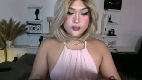 Snapshot of eva_mazikeen69 chatting on July 2, 8:37 pm Queen Eva Mazikeen online show from July 2, 8:37 pm