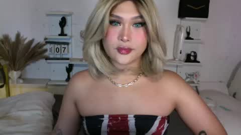 Snapshot of eva_mazikeen69 chatting on July 7, 9:30 pm Queen Eva Mazikeen online show from July 7, 9:30 pm
