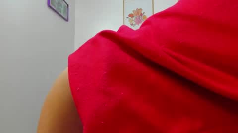 Snapshot of eva_mia_ chatting on June 23, 11:41 am Eva y Mia online show from June 23, 11:41 am
