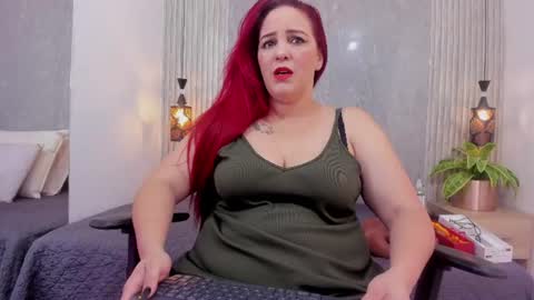 Snapshot of eva_milfxxx chatting on July 22, 1:41 am eva online show from July 22, 1:41 am