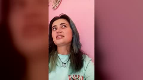 Snapshot of eva_milleer69 chatting on July 10, 9:28 pm Eva online show from July 10, 9:28 pm