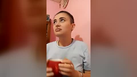 Snapshot of eva_milleer69 chatting on July 11, 4:32 pm Eva online show from July 11, 4:32 pm