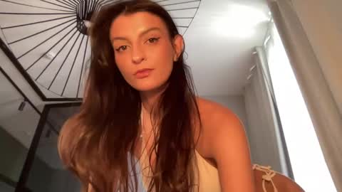 Snapshot of eva_mp3 chatting on May 8, 9:47 am EVA and DENI online show from May 8, 9:47 am